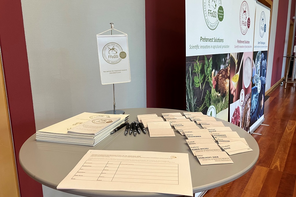 Headerbild_Prop_Conf_Empfangstisch